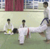 前跳掌上壓